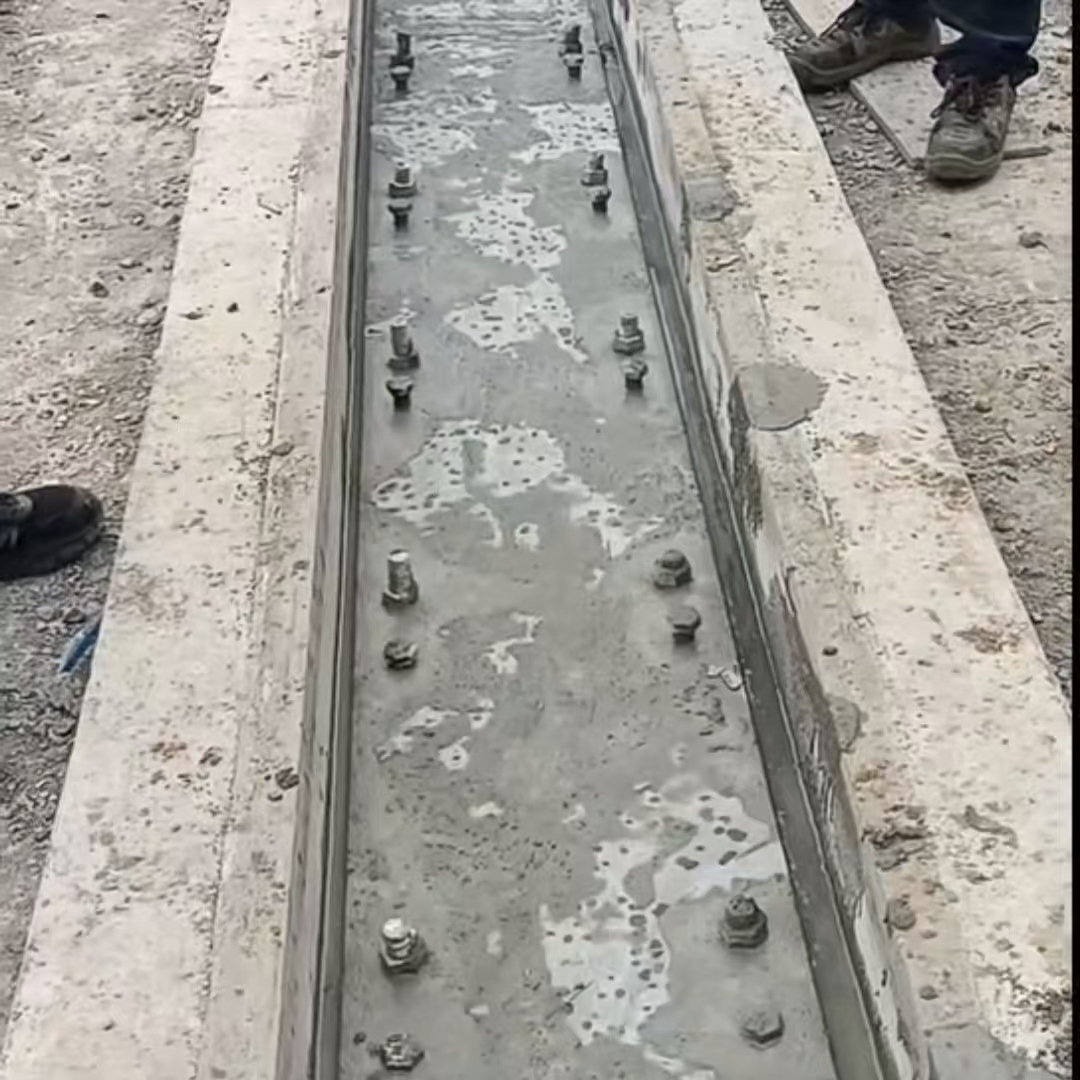 凤山环氧树脂轨道胶泥是什么？用在哪里？